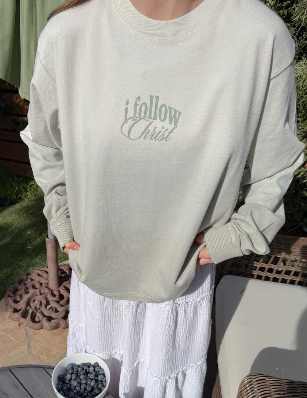 T-shirt épais "Follow Christ" LS