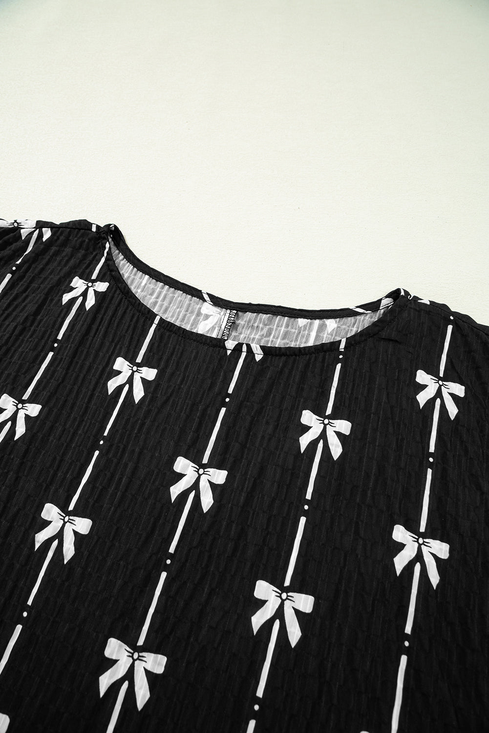 Bow Textured Short Puff Sleeve Top
